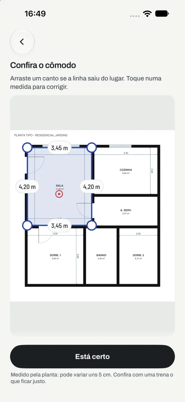 Tela Confira o cômodo, com a sala marcada na planta: 4,20 m por 3,45 m.